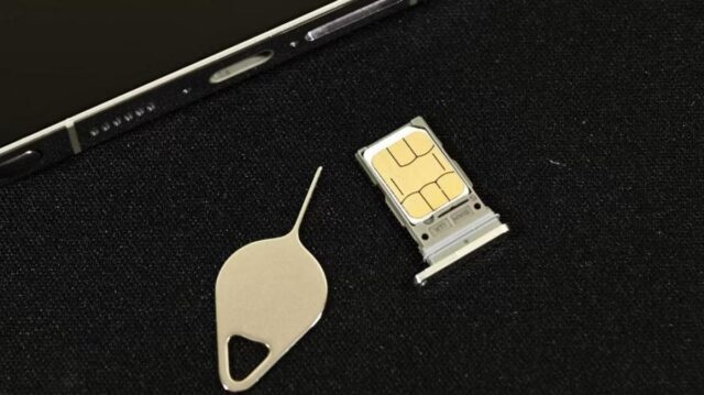 Ця помилка з SIM-карткою може позбавити ваш смартфон захисту від води Ця-помилка-з-sim-карткою-може-позбавити-ваш-смартфон-захисту-від-води