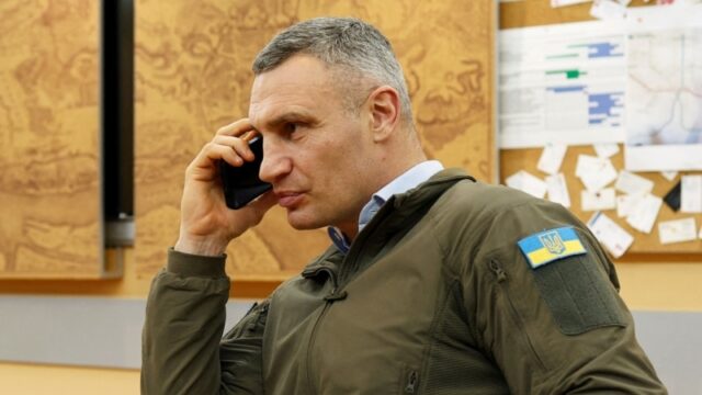 Київ під обстрілами: протести та енергетичні проблеми восени 2026 року Кличко-про-світло-вдома,-«зрежисовані»-протести-та-хто-винен-у-малій-кількості-укриттів
