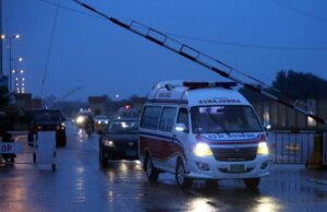 Пасажирський автобус на швидкості влетів у фургон: багато жертв — серед загиблих є жінки і діти Пасажирський-автобус-на швидкості-влетів-у фургон:-багато-жертв —-серед-загиблих-є жінки-і діти