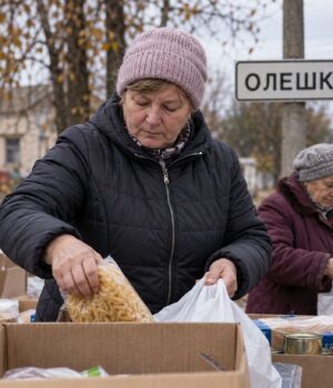 Мешканцям Олешок доставили ще 4 тонни гуманітарної допомоги
