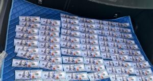У Луцьку судили військового, який за 5000 доларів обіцяв зняти чоловіка з розшуку У-Луцьку-судили-військового,-який-за-5000-доларів-обіцяв-зняти-чоловіка-з-розшуку