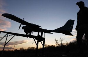 Україна нарощує виробництво дронів, зменшуючи залежність від Китаю Україна-скорочує-залежність-від-китайських-дронів.-Які-критичні-проблеми-залишаються-і-що-«українцям-байдуже»