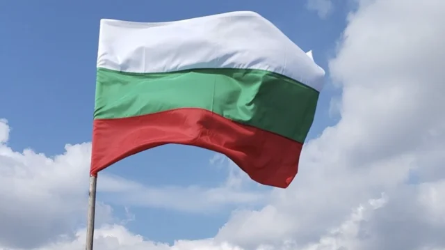 Вибори президента Болгарії: конкуренція між проросійськими та проукраїнськими кандидатами У-Болгарії-обирають-президента-–-за-посаду-змагаються-проросійські-та-проукраїнські-кандидати