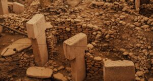 Під колишнім спортивним полем у Німеччині виявили стародавні монети: чим вони особливі Під-колишнім-спортивним-полем-у-Німеччині-виявили-стародавні-монети:-чим-вони-особливі