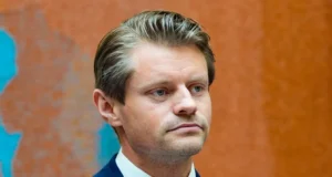 Норвегія дозволила відправлення цивільних дронів в Україну У-Норвегії-дозволили-відправляти-Україні-цивільні-дрони-після-порушення-закону-депутатом
