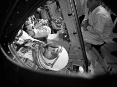 Астронавти NASA таємно взяли бутерброд в космос: вибухнув скандал Астронавти-nasa-таємно-взяли-бутерброд-в-космос:-вибухнув-скандал