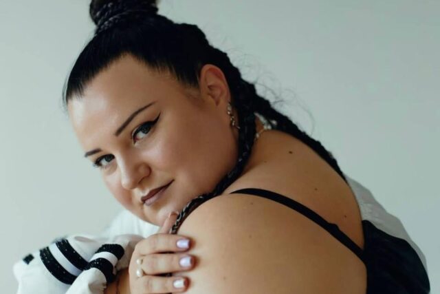 Alyona alyona показала живіт після операції зі зменшення шлунку alyona-alyona-показала-живіт-після-операції-зі-зменшення-шлунку