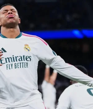Мбаппе-скасовують-у-Китаї-–-форварда-видалили-з-симулятора-efootball,-а-в-країні-палять-футболки. Мбаппе-скасовують-у-Китаї-–-форварда-видалили-з-симулятора-efootball,-а-в-країні-палять-футболки.