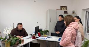 Міський голова Нововолинська провів прийом громадян у старостинських округах Міський-голова-провів-прийом-громадян-у-Благодатному-та-Грибовиці
