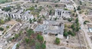 Відео: У Херсоні на тлі режиму тиші зафіксували пожвавлення в одному з районів міста Відео: У Херсоні на тлі режиму тиші зафіксували пожвавлення в одному з районів міста