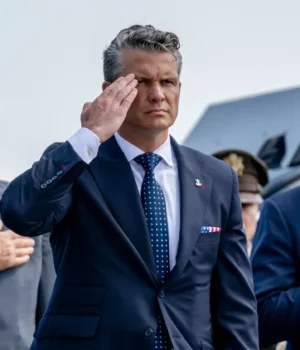Чистки-у-Пентагоні:-Гегсет-звільнив-головного-військового-планувальника