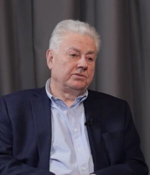 3_volodimir_elchenko_foto_rbk_ukrayina__3818df12e6a358562dceb037f5c1e6cf_1300x820.jpg Відсутність посла України у США має наслідки: попередження Єльченка