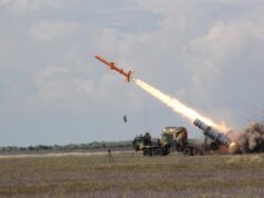 “Довгий Нептун” ВМС знищив два винищувачі-бомбардувальники в Росії “Довгий-Нептун”-ВМС-знищив-два винищувачі-бомбардувальники-в-Росії