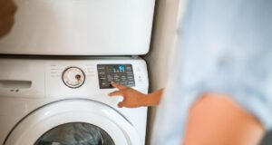 Більшість плутає ці символи на пральній машині: куди слід засипати порошок та кондиціонер Більшість-плутає-ці-символи-на-пральній-машині:-куди-слід-засипати-порошок-та-кондиціонер