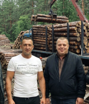 Хто-і-скільки-заробляє-на-заготівлі-лісу-на-Волині-та-Рівненщині