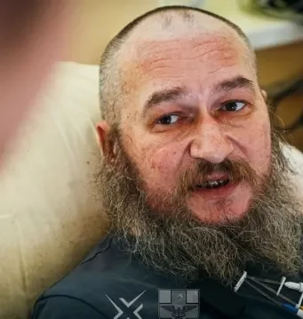 Зеленський присвоїв бійцю звання Героя України, який тримав позицію 491 день Зеленський присвоїв бійцю звання Героя України, який тримав позицію 491 день