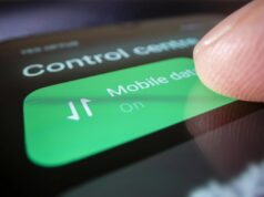 Смартфон витрачає гігабайти навіть при підключенні до Wi-Fi: як це зупинити Смартфон-витрачає-гігабайти-навіть-при-підключенні-до-wi-fi:-як-це-зупинити