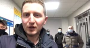 Скандального блогера Остапа Стахіва доставили до ТЦК: що відомо Скандального-блогера-Остапа-Стахіва-доставили-до-ТЦК:-що-відомо