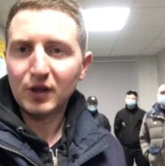 Скандального блогера Остапа Стахіва доставили до ТЦК: що відомо Скандального-блогера-Остапа-Стахіва-доставили-до-ТЦК:-що-відомо