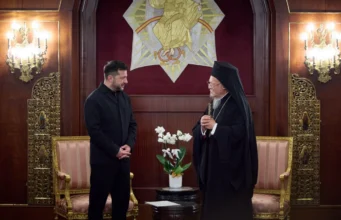 Зеленський та Патріарх Варфоломій обговорили важливі питання миру та гуманітарної допомоги Зеленський-зустрівся-з-Патріархом-Варфоломієм:-обговорили-місію-в-Олешках-і-не-тільки